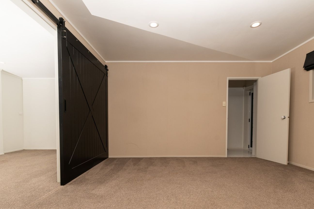 Four bedroom family Home in Desired Location - Fler