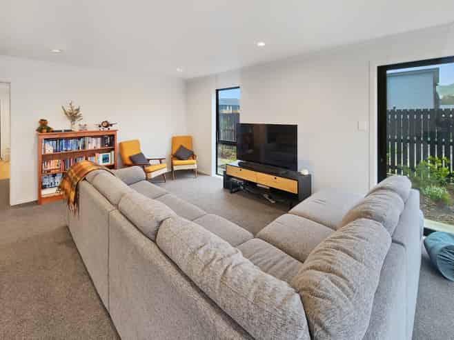 44 Oakum Road, Whitby