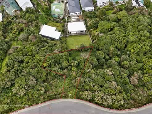 13 Ara Paekawakawa, Island Bay