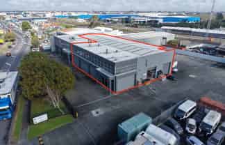 Well-connected industrial headquarters