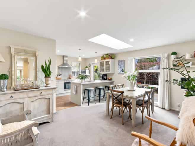 17 The Tors, Heathcote Valley