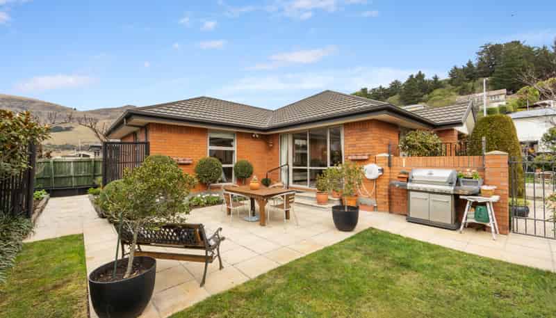 17 The Tors, Heathcote Valley