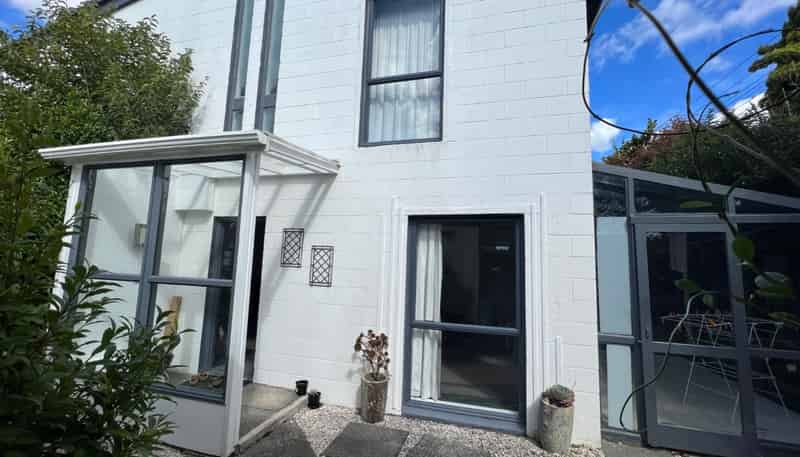 1/28 Wolsley Avenue, Milford