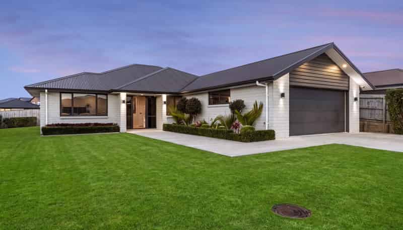 16 Peter Bourne Drive, Pokeno