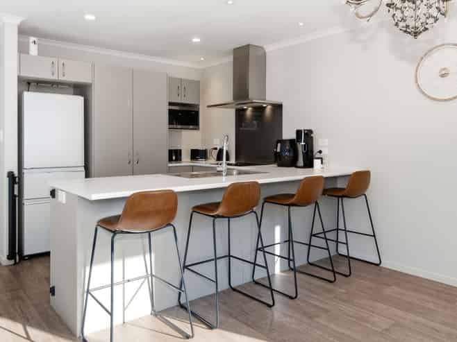 2 Suncrest Lane, PORT WHANGAREI