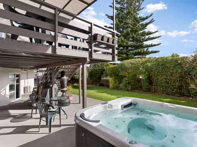 13 Carole Crescent, Pakuranga