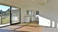 Open gallery