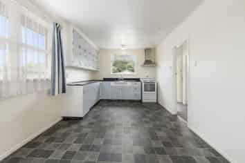 41 Mount View Drive, Mangakakahi