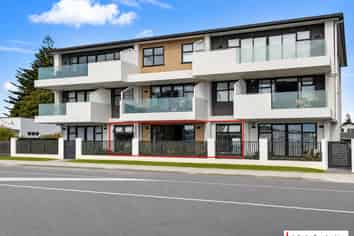 2/388 Hibiscus Coast Highway, Orewa