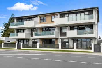 2/388 Hibiscus Coast Highway, Orewa