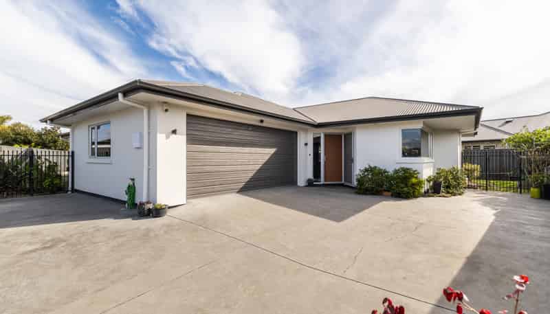 19 Pania Place, Poraiti