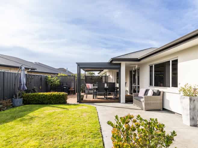 19 Pania Place, Poraiti