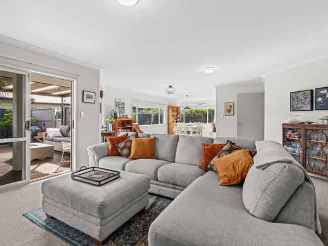 19 Pania Place, Poraiti