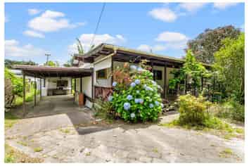355 Whangaparaoa Road, Stanmore Bay