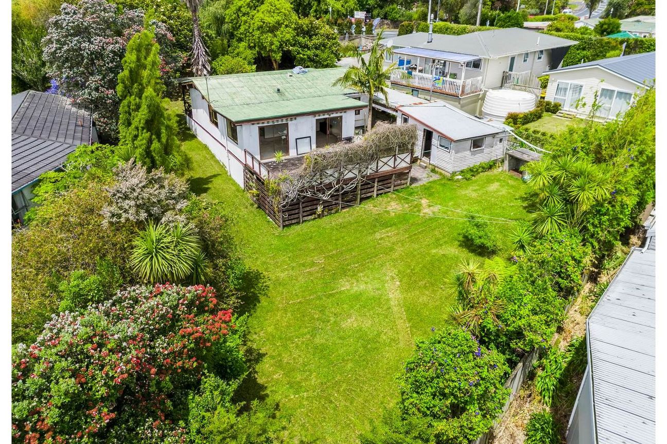 Smart Stanmore Bay Investment! - Vista 2