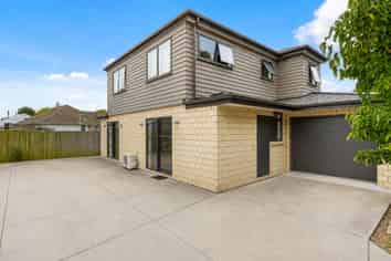 16A Truman Road, BRYNDWR