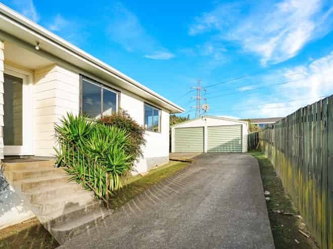 30 Flinders Place, Flat Bush