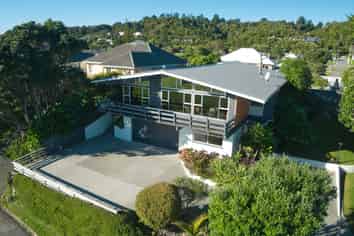 25 Domain Terrace, Karoro