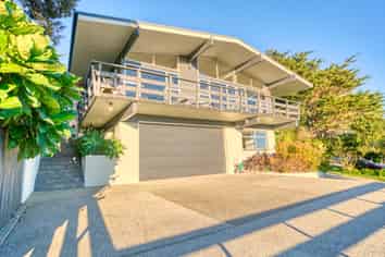 25 Domain Terrace, Karoro