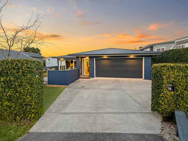 14 Wyoming Avenue, Murrays Bay