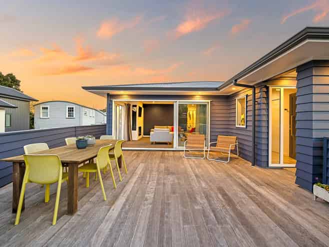 14 Wyoming Avenue, Murrays Bay