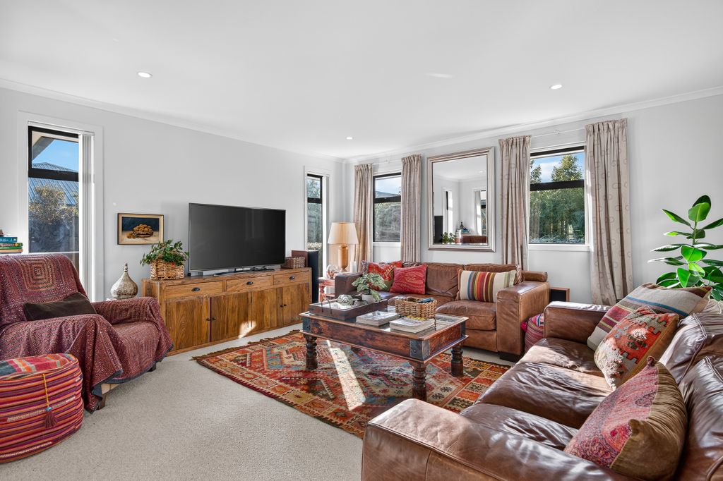 Premium Home and Location 5