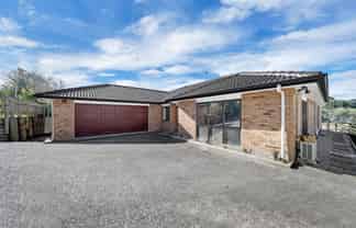115 Bushlands Park Drive, Albany