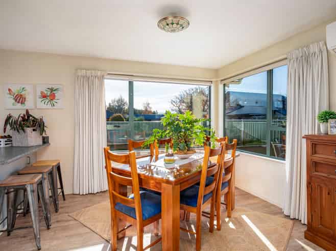 4 Spruce Close, Alexandra