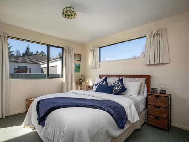 4 Spruce Close, Alexandra