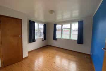 95 Brecon Road, Stratford