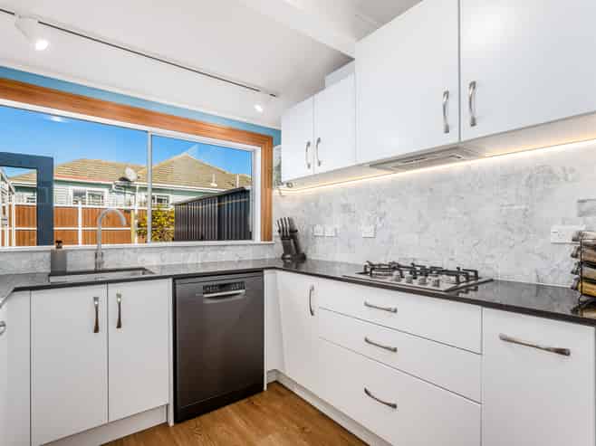 39 Humber Street, Island Bay