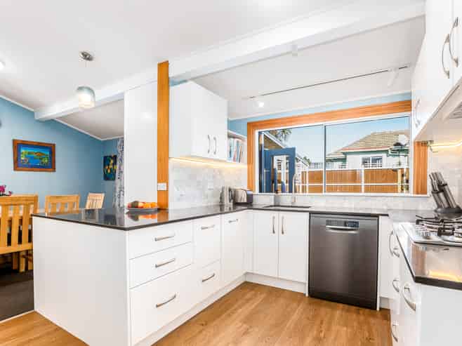 39 Humber Street, Island Bay