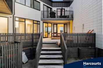 284 Hobsonville Point Road, Hobsonville