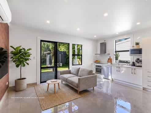 189 North Road, NORTH EAST VALLEY