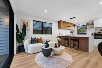 110D Whitney Street, New Windsor