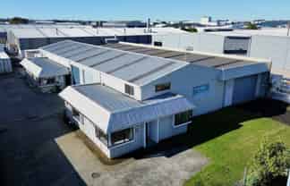 922sqm Flexible Warehouses | Lease One or Both