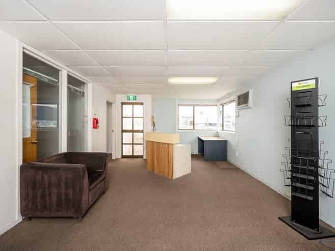 922sqm Flexible Warehouses | Lease One or Both