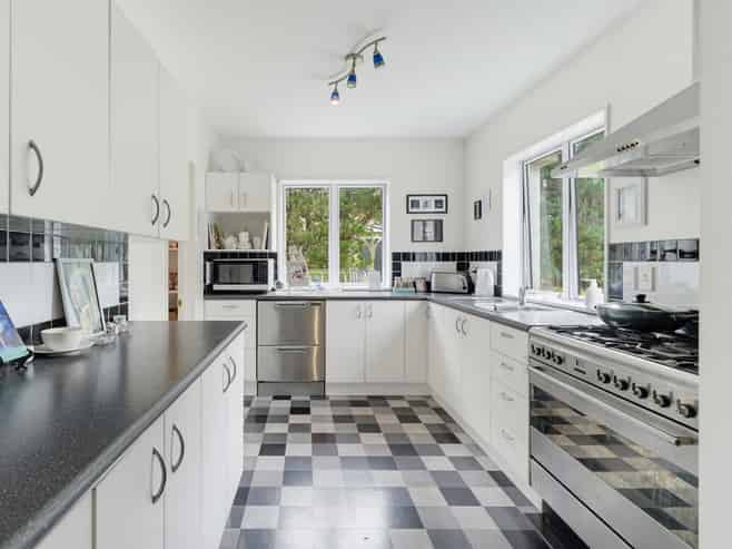 195 Wards Road, Swannanoa