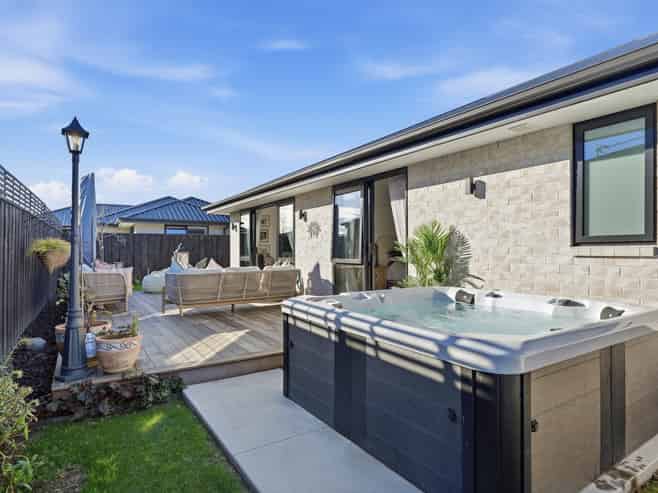 16 Cam Mill Place, Rangiora