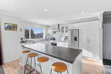 55 Manse Road, LEESTON