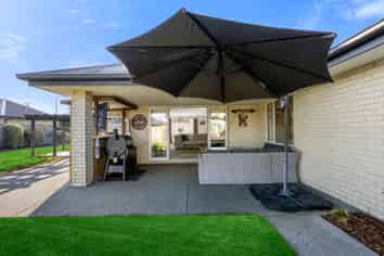 55 Manse Road, LEESTON
