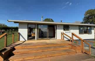 223 Logan Road, Buckland