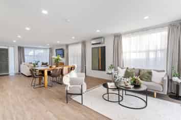 12 Phar Lap Crescent, Takanini