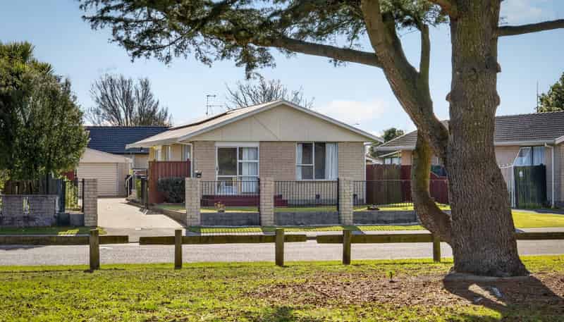 40 Oakley Crescent, Hornby