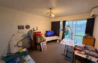 2/33 Opaheke Road, Papakura