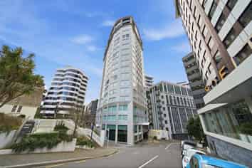 17d/12 Bolton Street, Wellington Central