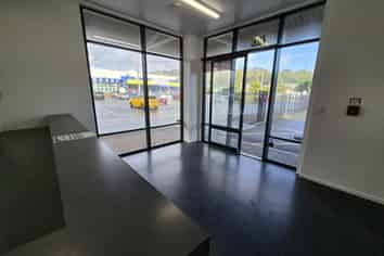 Perfect for Automotive or Trade Retail