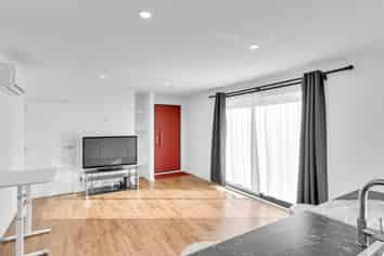 393B Linwood Avenue, Bromley
