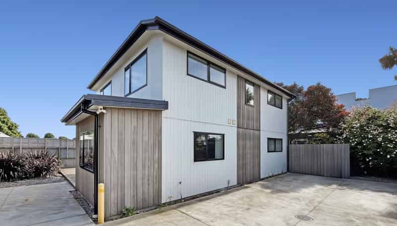 1/14 Ballantyne Av, Upper Riccarton