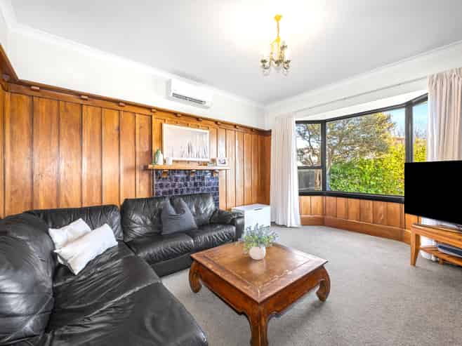 47 Dickens Street, Addington